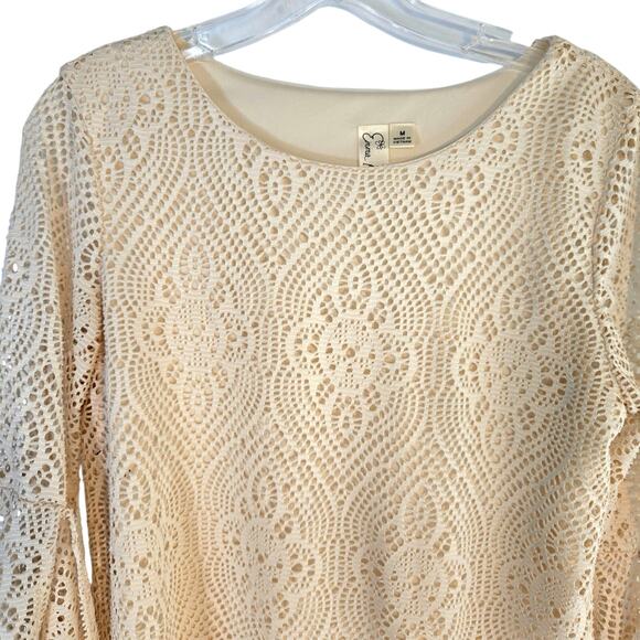 Emma & Michele Women's Dress Medium M Cream Bell Sleeves Misses Size 8 10 - Picture 3 of 6